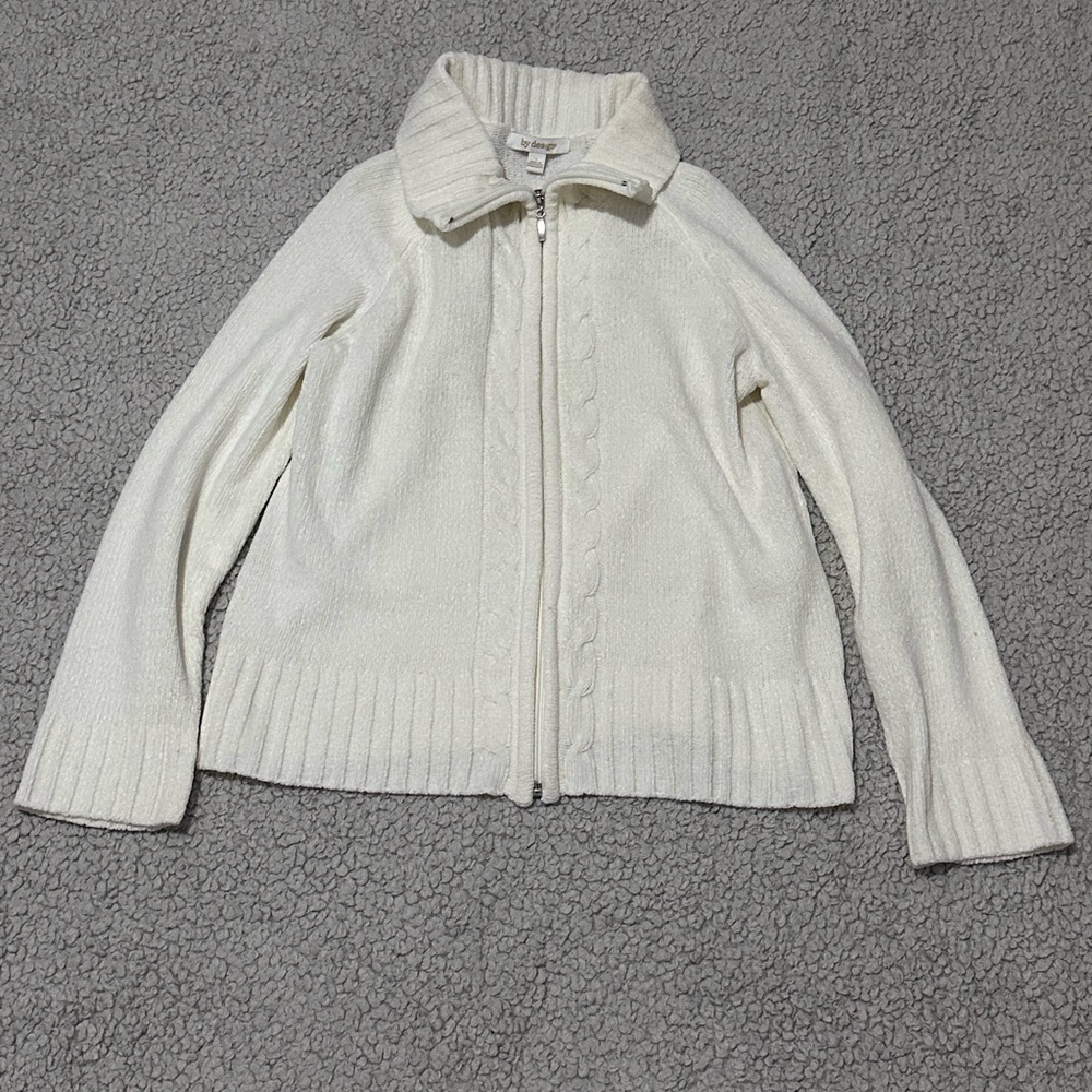 Elegant Cream Turtleneck Sweater